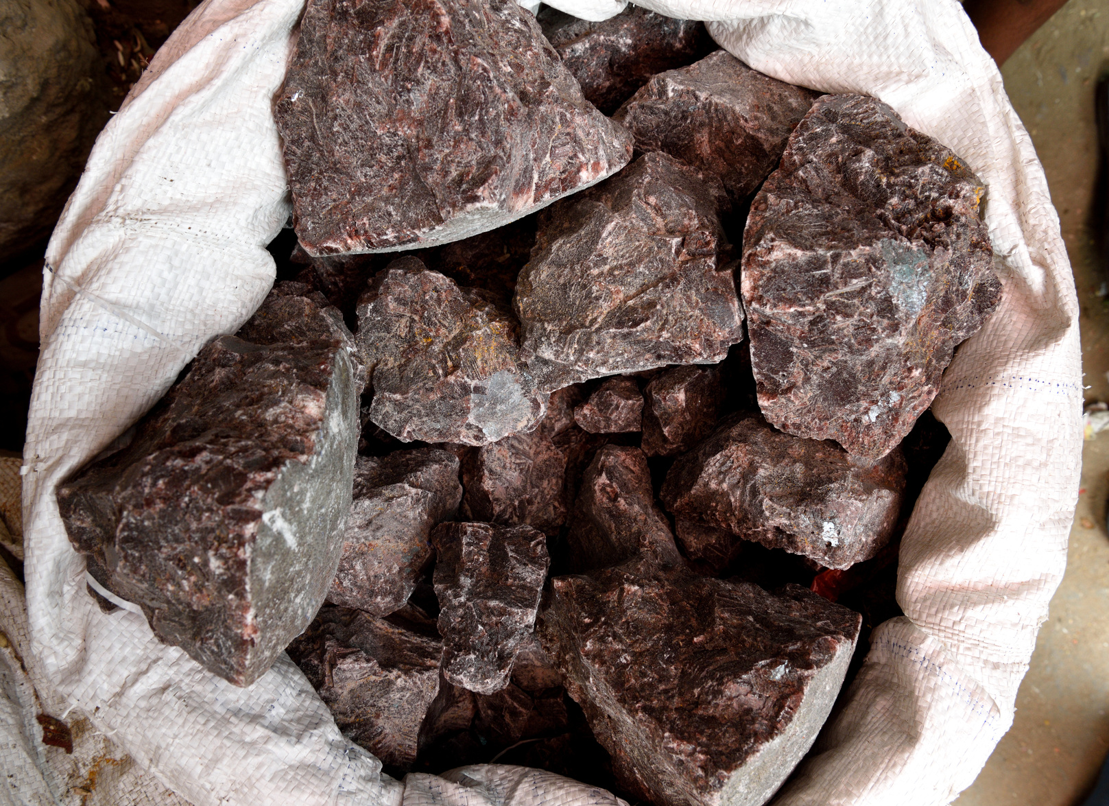 Benefits of Black Gourmet Himalayan Salt